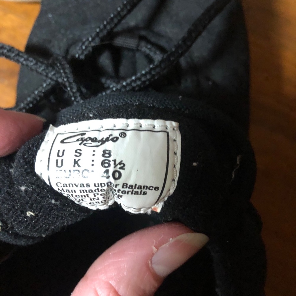 Dance shoes - Picture 2 of 15